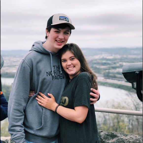 MEET ME 🤗🤗 - Picture 4 of 8